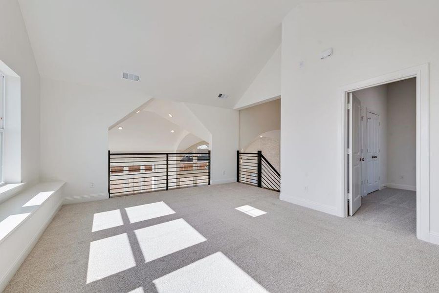 Spacious, unfurnished interior of a new home in Park Trails, Forney (Image 32).