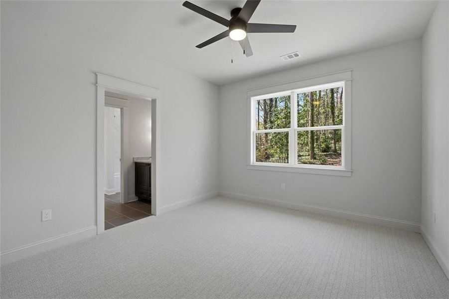 Spacious, unfurnished interior of a new home in , Marietta (Image 48).