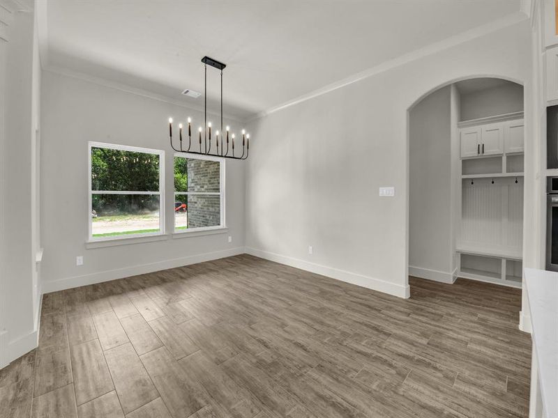 Spacious, unfurnished interior of a new home in , Weatherford (Image 23).