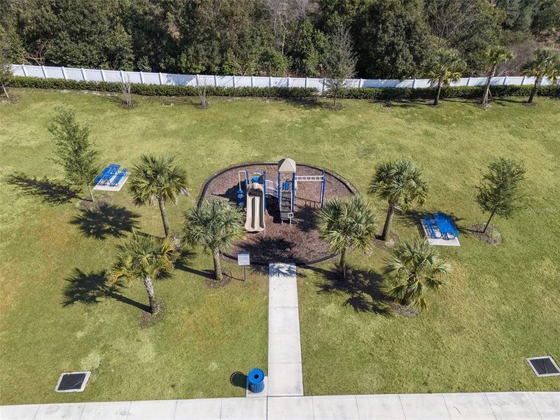 Community amenities in Oak Pointe, Apopka (Image 29).
