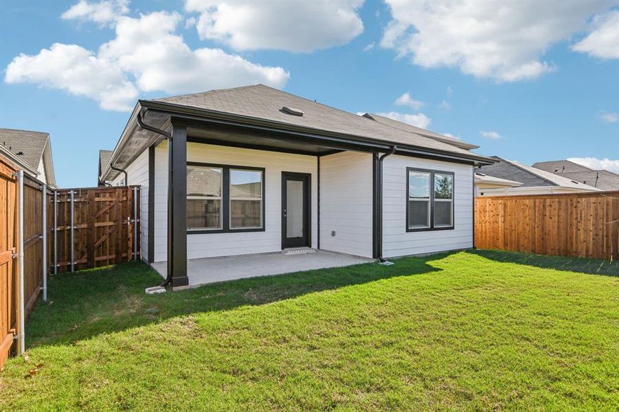 Exterior details and patio area of a home in Lakehaven - Spring Series, Farmersville (Image 28).