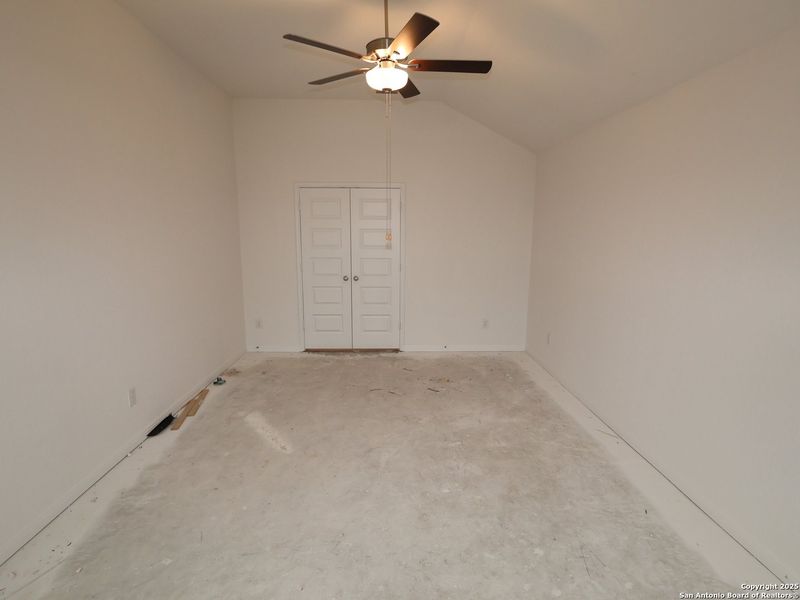 Image 34 of a home in Greenspoint Heights.