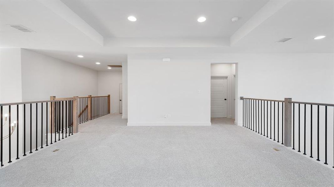 Spacious, unfurnished interior of a new home in Avondale, Fate (Image 21).