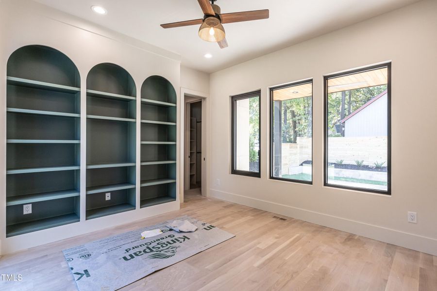 virtual-tour-142122-photo-17298719044008