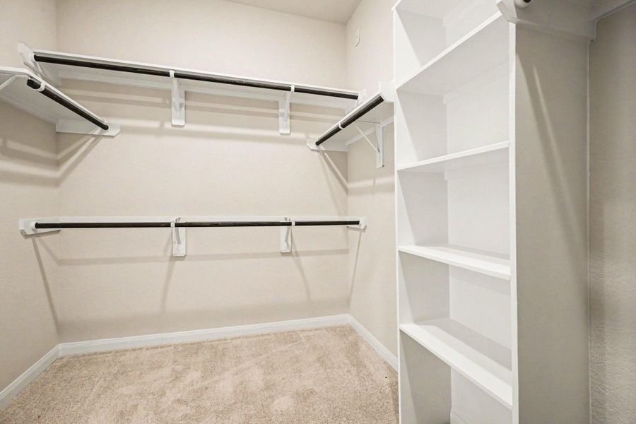 Spacious, unfurnished interior of a new home in Little River Ranch, Bay City (Image 18).