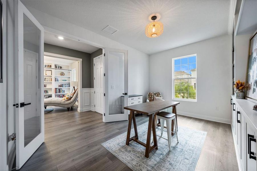 Furnished interior view inside a new home in Seaire, Parrish (Image 12).