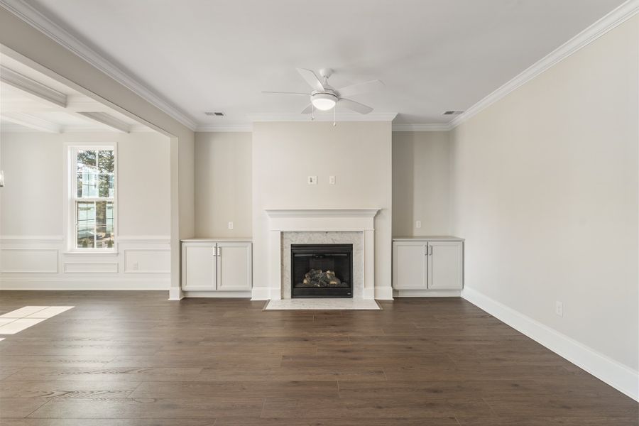 Spacious, unfurnished interior of a new home in Lakeside Saluda, Greenville (Image 21). Spacious, unfurnished interior of a new home in Lakeside Saluda, Greenville (Image 21).