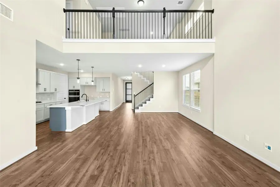 Spacious, unfurnished interior of a new home in East View Farms, Georgetown (Image 24).