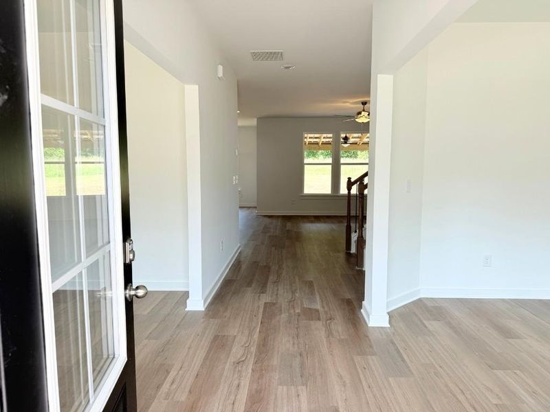 Spacious, unfurnished interior of a new home in Westlyn, Winder (Image 22).