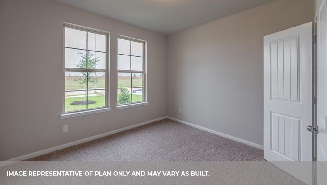 Representative unfurnished interior of a home built from the Fannin by D.R. Horton in Westwood, League City (Image 13).