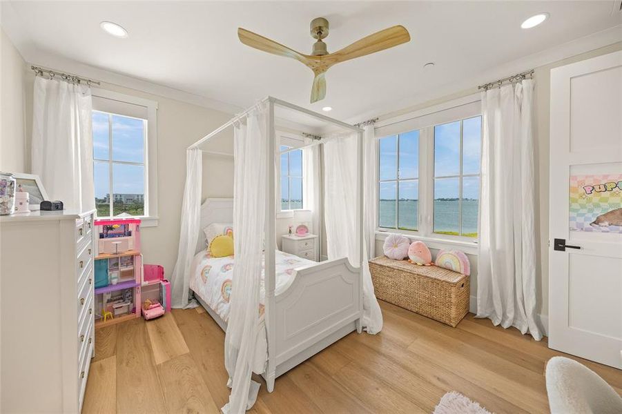 Furnished interior view inside a new home in , Bradenton (Image 5).