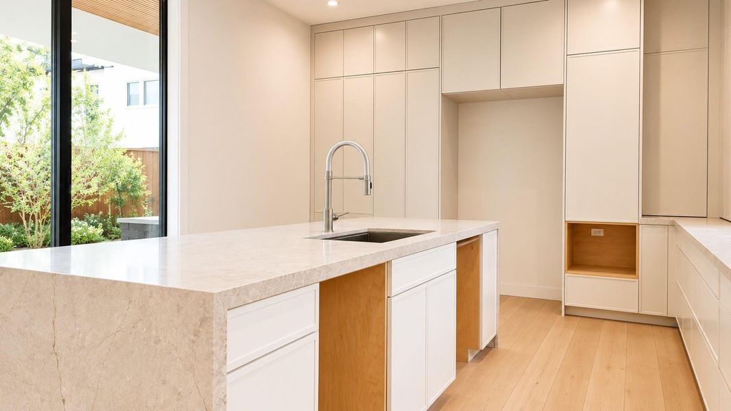 Image 32 of a home in .