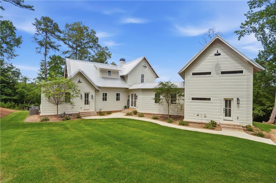 Front exterior of a new home in , Eatonton, GA, highlighting curb appeal (Image 27). Front exterior of a new home in , Eatonton, GA, highlighting curb appeal (Image 27).