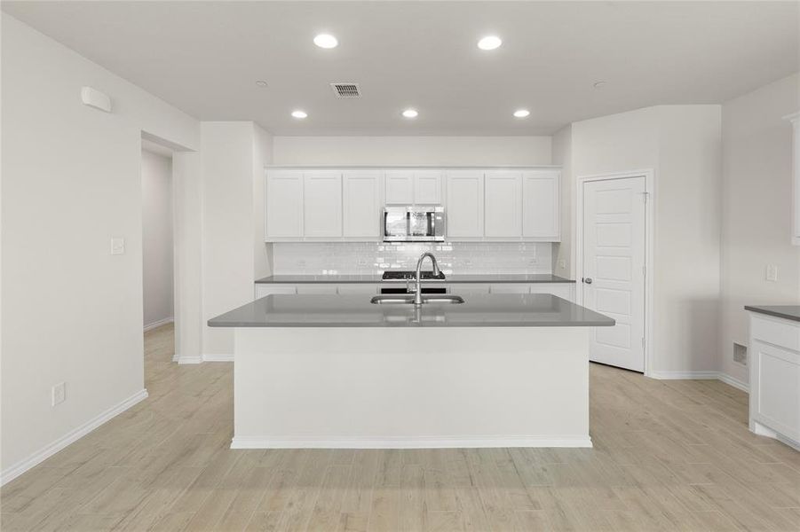 09. 5426 Runnel - Kitchen 09. 5426 Runnel - Kitchen