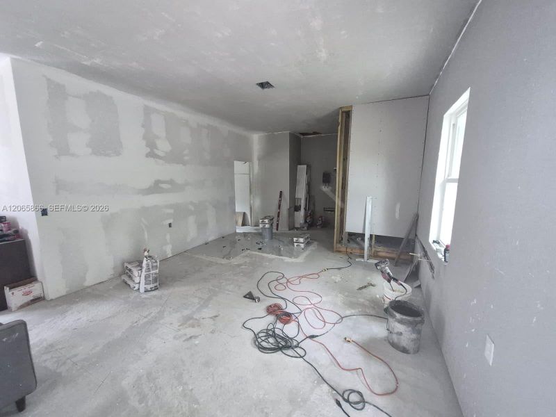 In-progress construction of a new home in , Clewiston, FL (Image 33).