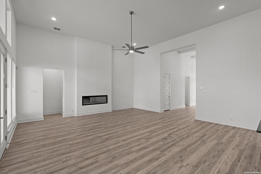 Spacious, unfurnished interior of a new home in , San Antonio (Image 31). Spacious, unfurnished interior of a new home in , San Antonio (Image 31).