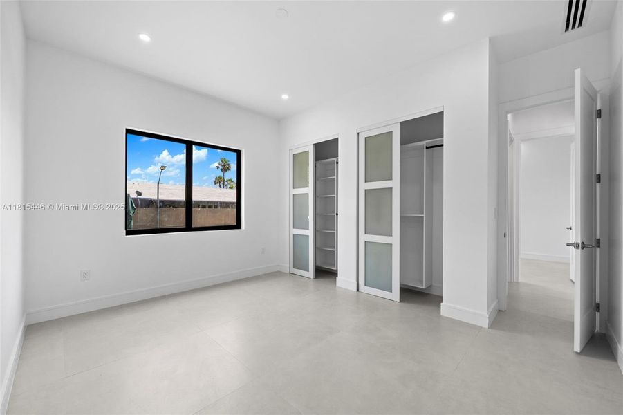 Spacious, unfurnished interior of a new home in , Homestead (Image 27).