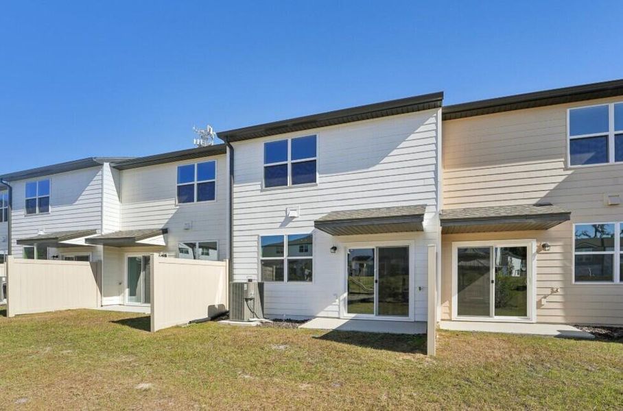Exterior details and patio area of a home in Halstead, Moncks Corner (Image 22).