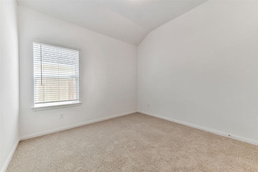 Spacious, unfurnished interior of a new home in King Oaks Village, Baytown (Image 23).