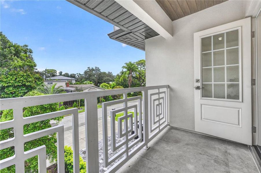 Exterior details and patio area of a home in , Sarasota (Image 32).