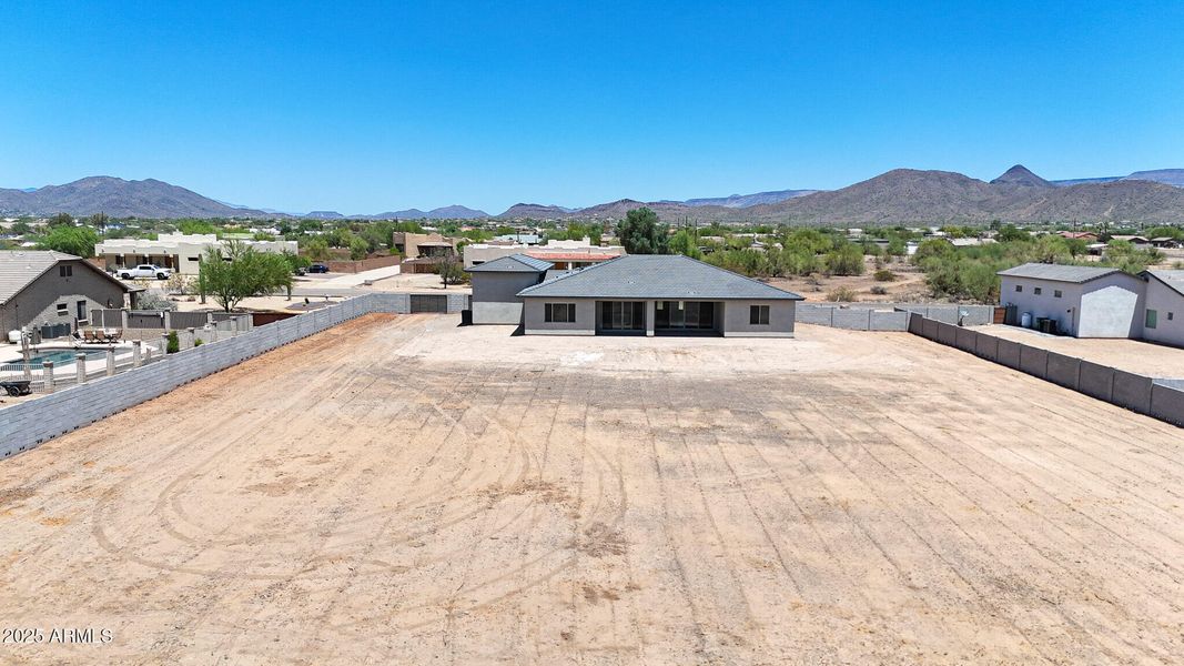 DRONE (16) DRONE (16)