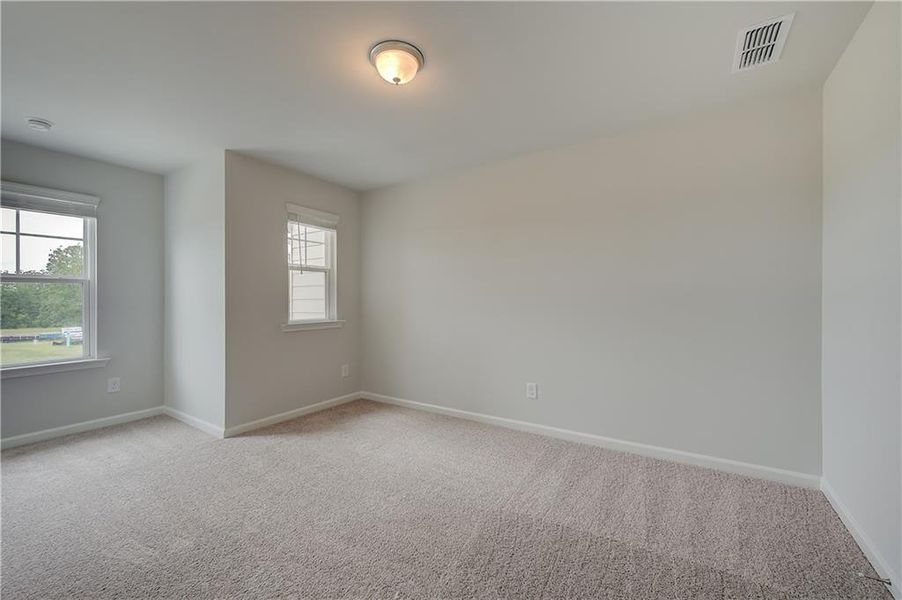 Spacious, unfurnished interior of a new home in Abbotts Crossing, Conyers (Image 20).