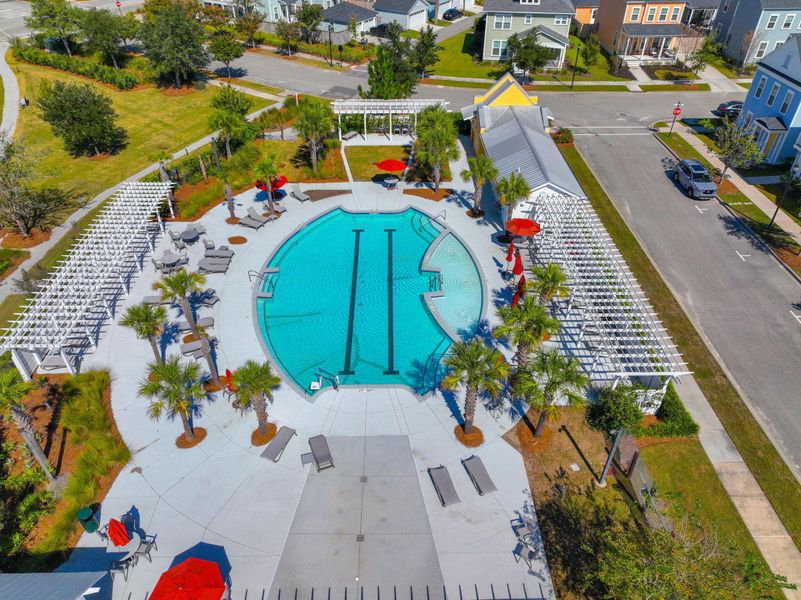 Community amenities in Sweetgrass at Summers Corner, Summerville (Image 55).