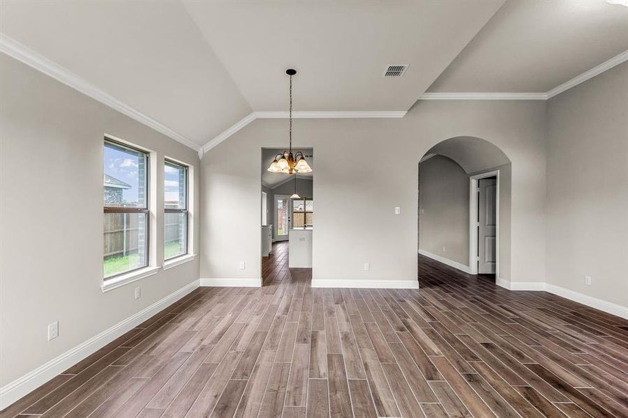 Spacious, unfurnished interior of a new home in , Josephine (Image 35).