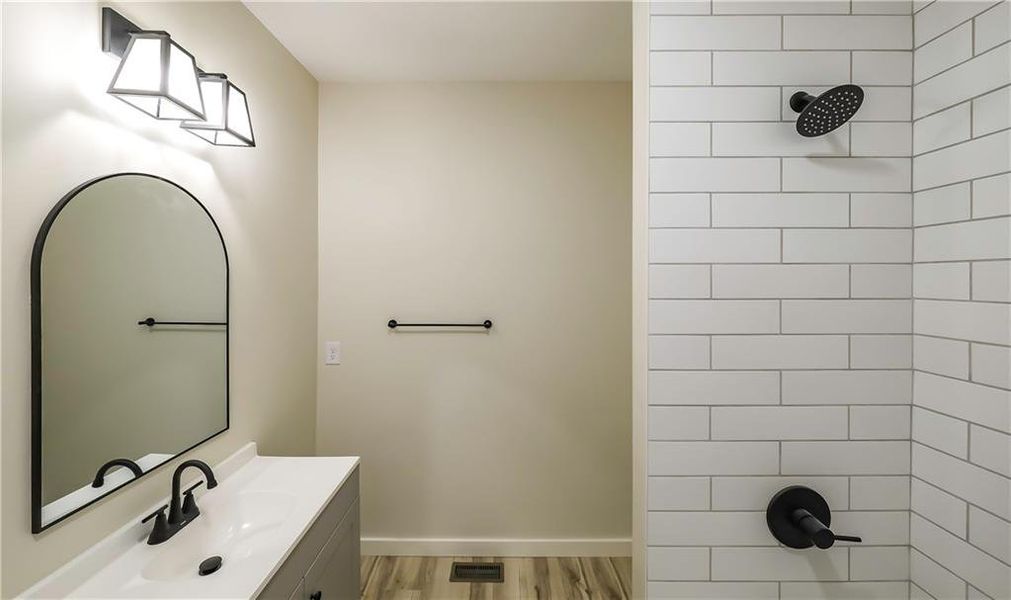 Image 46 of a home in .