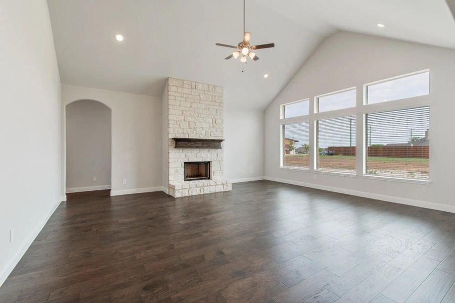 Family Room | Concept 2797 at Hidden Creek Estates in Van Alstyne, TX by Landsea Homes