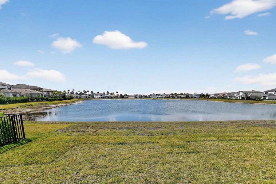 473SEFascinoCircleAerials(15)