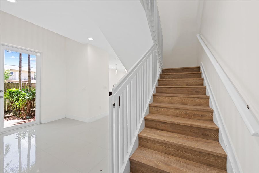 Image 25 of a home in .