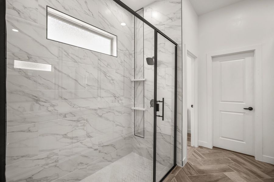 Representative furnished interior of a home built from the Sand Hills by LEH. Homes in Tierra Del Este 90, El Paso (Image 19). Representative furnished interior of a home built from the Sand Hills by LEH. Homes in Tierra Del Este 90, El Paso (Image 19).