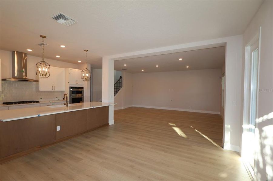Spacious, unfurnished interior of a new home in South Tampa - Urban Collection, Tampa (Image 7).