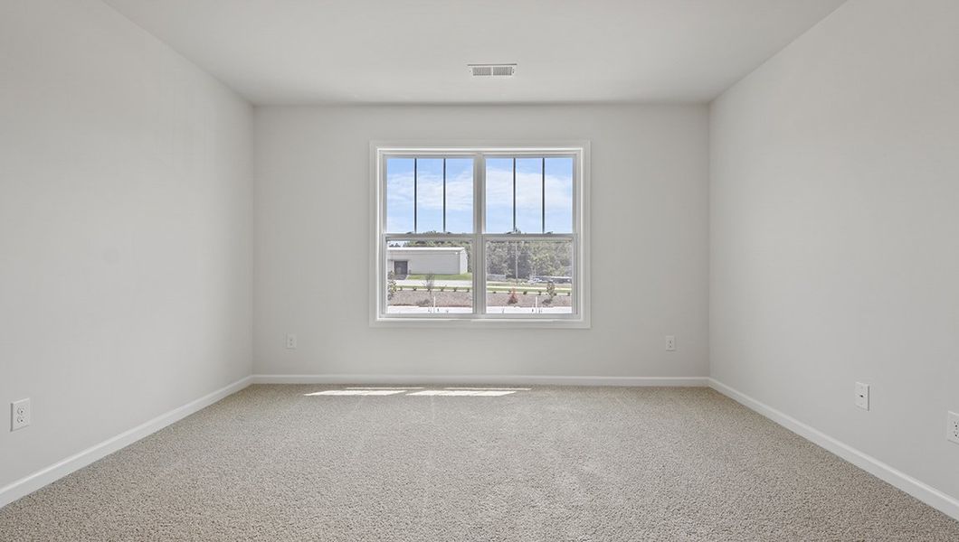 Spacious, unfurnished interior of a new home in Skybrook Corners, Huntersville (Image 24).