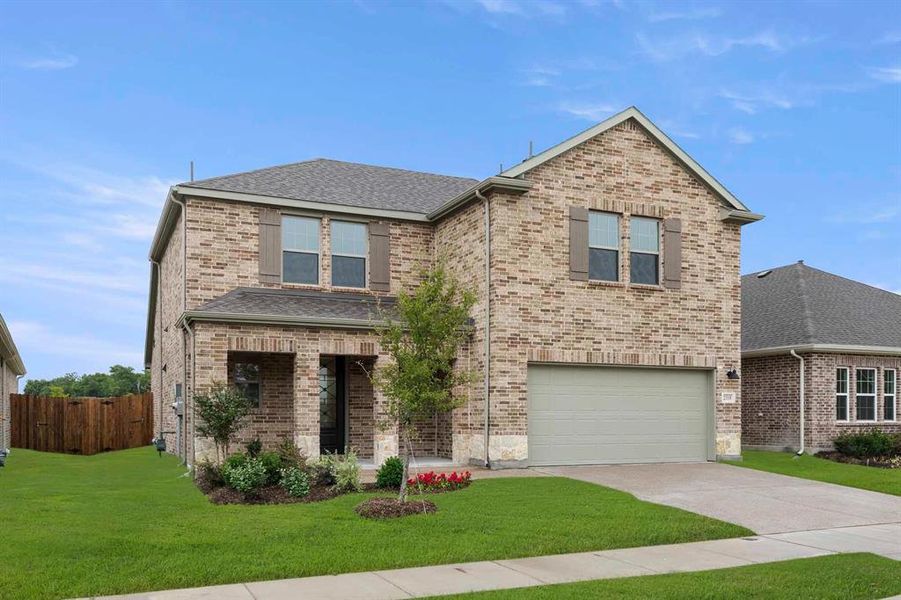 Front exterior of a new home in Meadow Park, Melissa, TX, highlighting curb appeal (Image 18). Front exterior of a new home in Meadow Park, Melissa, TX, highlighting curb appeal (Image 18).