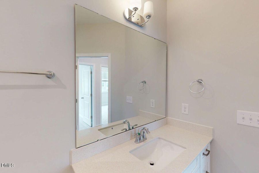 3730110_50034 3730110_50034