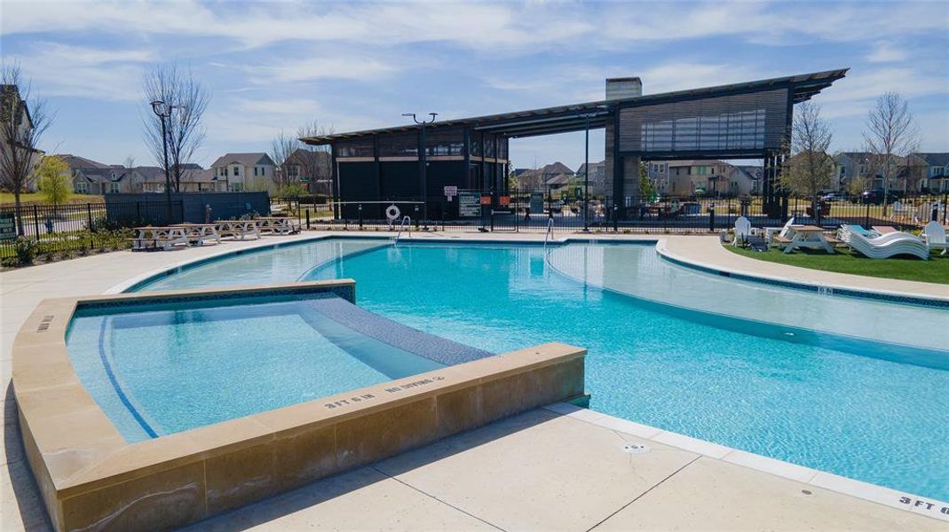 Community amenities in , McKinney (Image 31).