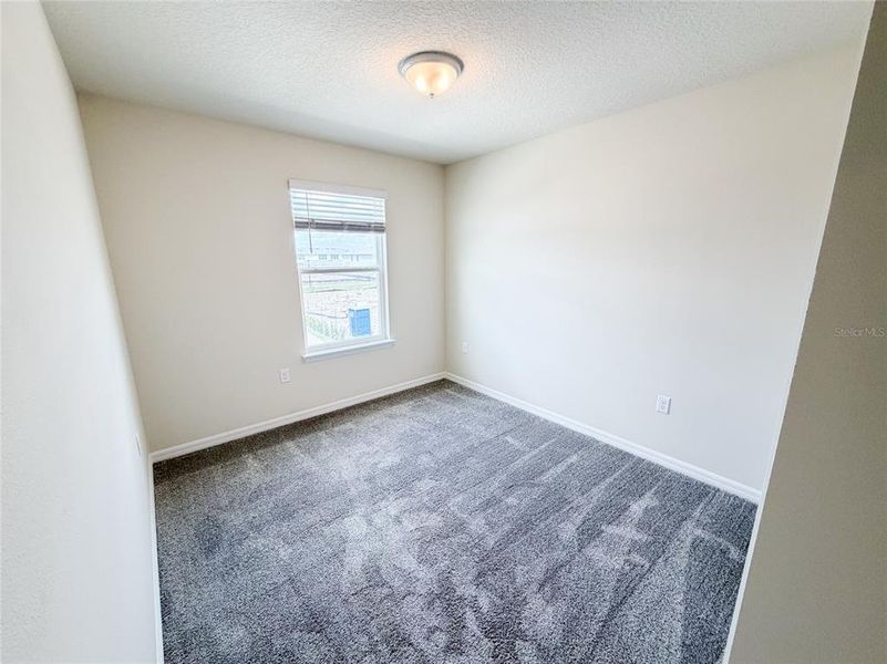 Spacious, unfurnished interior of a new home in , Orlando (Image 24).