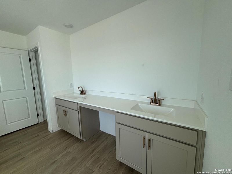 Furnished interior view inside a new home in , Schertz (Image 12).