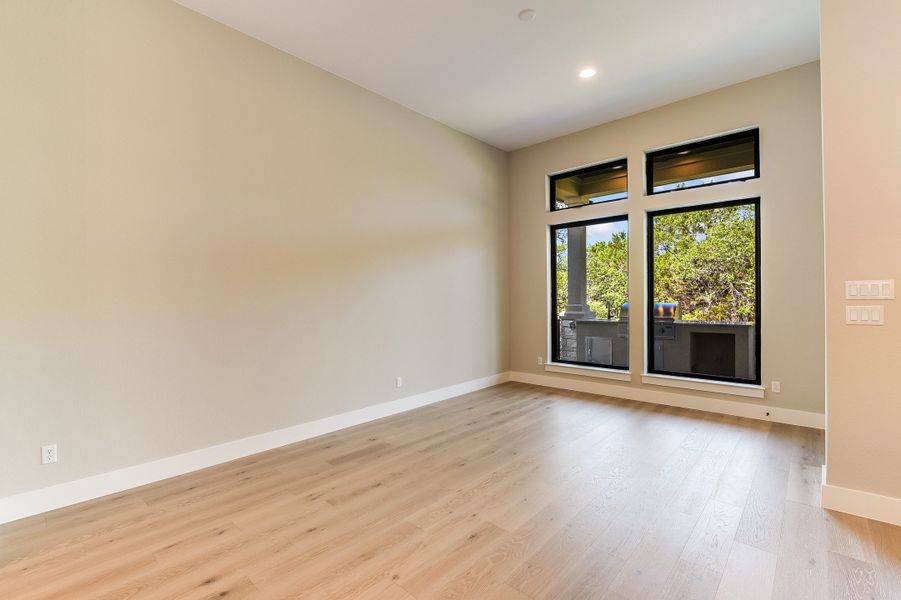 Representative unfurnished interior of a home built from the Sapphire by Giddens Homes in Riverstone, Georgetown (Image 54).