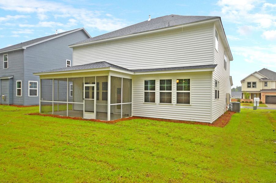 Maywood II Rear Exterior Maywood II Rear Exterior