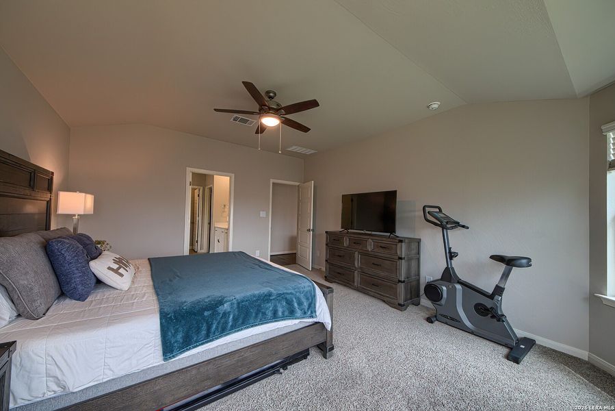 Furnished interior view inside a new home in Arcadia Ridge - Classic Series, San Antonio (Image 10).