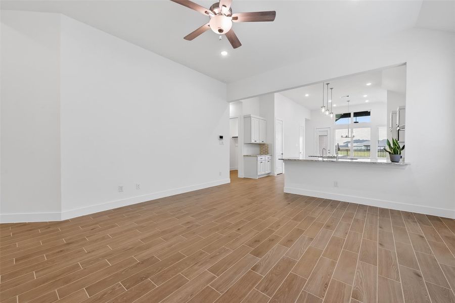 Spacious, unfurnished interior of a new home in Jubilee, Hockley (Image 43).