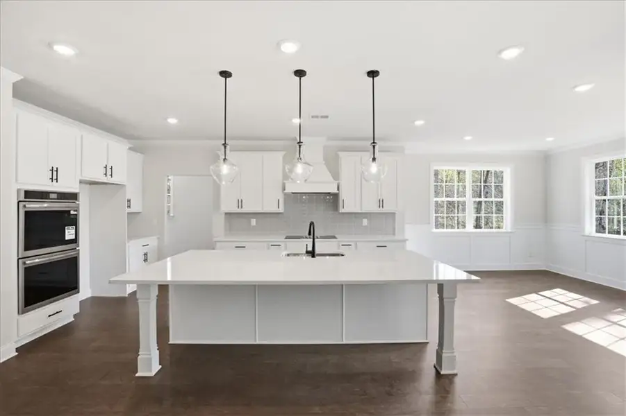 Furnished interior view inside a new home in Bradley Gin, Monroe (Image 9).
