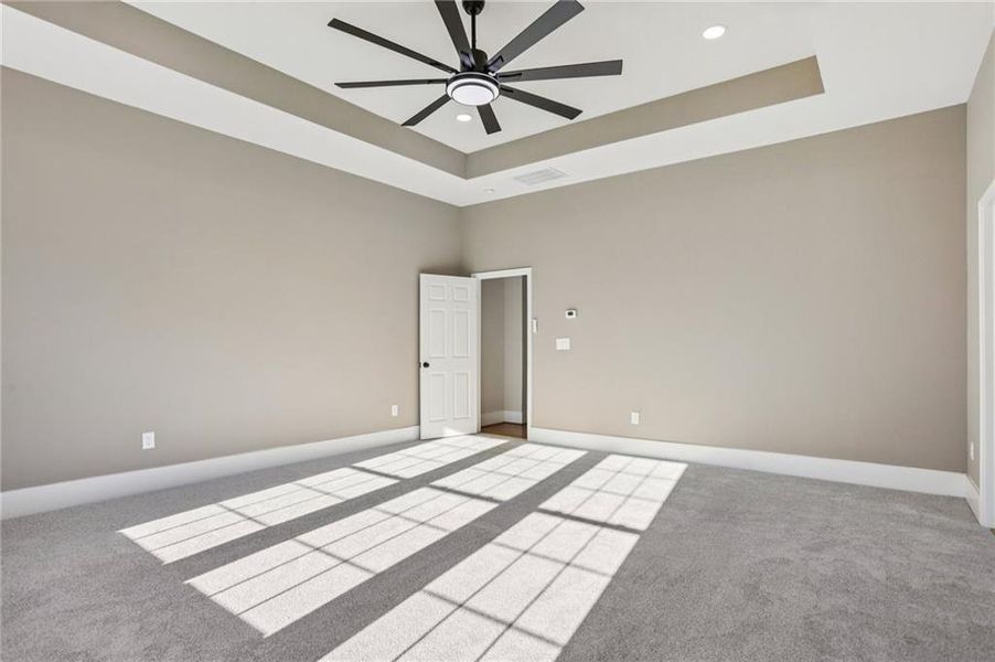 Spacious, unfurnished interior of a new home in , Lilburn (Image 34). Spacious, unfurnished interior of a new home in , Lilburn (Image 34).