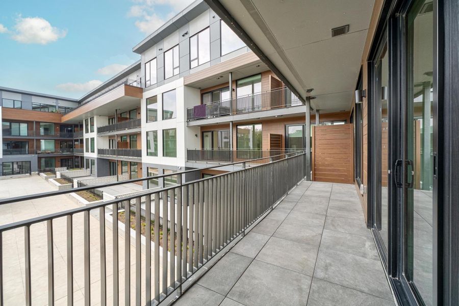 Exterior details of a home in One Oak, Austin (Image 14).
