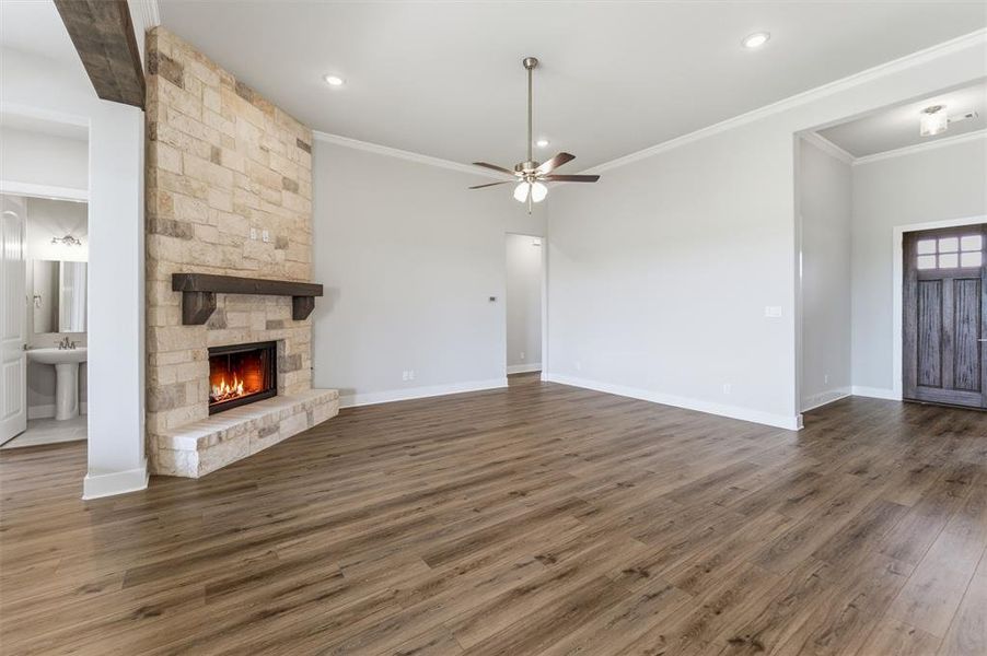Spacious, unfurnished interior of a new home in Fannin Ranch, Leonard (Image 25).
