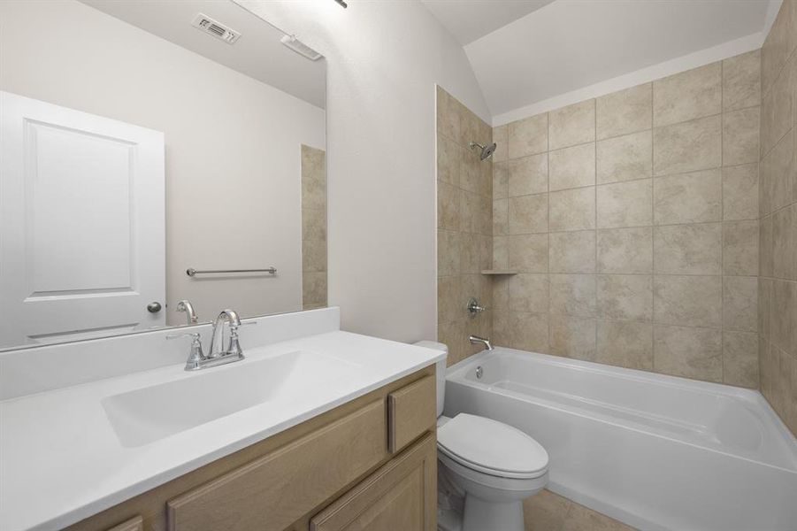 321 Los Llanos- Bathroom-2