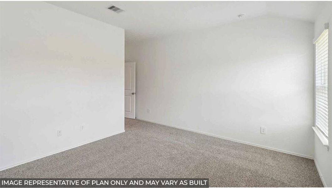 Spacious, unfurnished interior of a new home in Harrington Trails at The Canopies, Splendora (Image 8).
